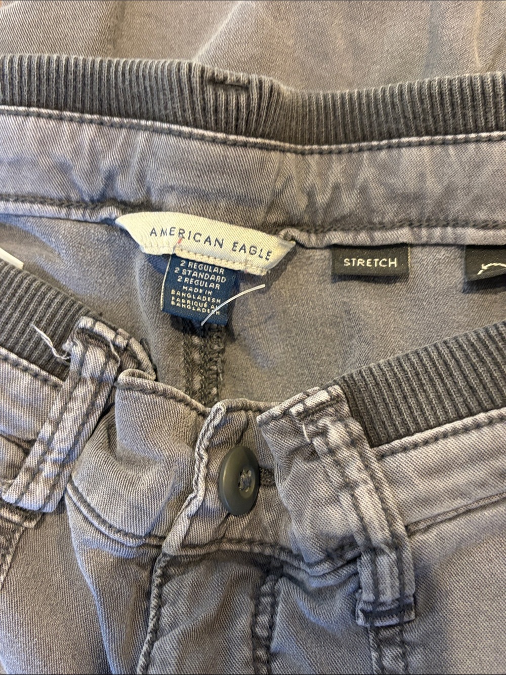 American Eagle Outfitters Gray Cargo Pants - Picture 3 of 3